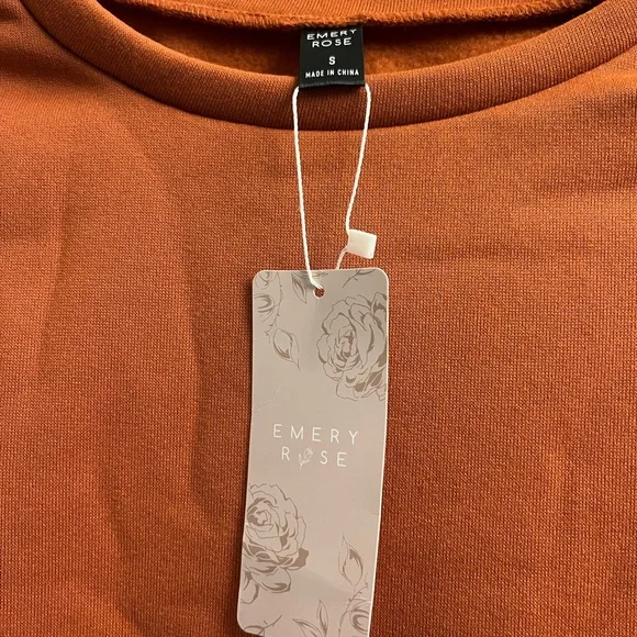 Women’s Emery Rose Rust Long Sleeve Top Small New - Picture 2 of 5